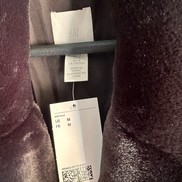 H&M Faux Fur Soft Coat New - Picture 3 of 3